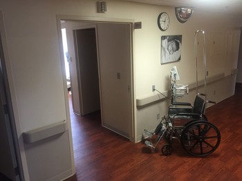 Hospital_Room-thumb-350x262-64553